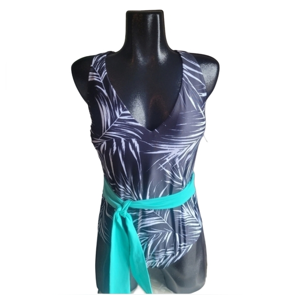 George Plus Black and White Swimsuit with Aqua Sash Sz.18W - Picture 1 of 7